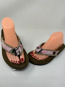 Women's RealTree Girl Pink Camo Memory Foam Flip Flops Size 7m "Bliss" - Picture 1 of 4