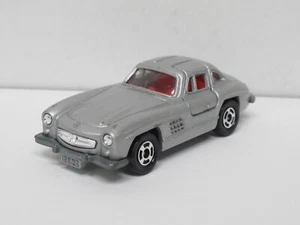 Tomy Tomica Silver Mercedes Benz 300SL Gullwing F19 - Picture 1 of 10