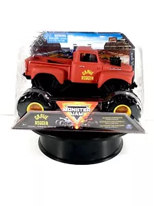 VINTAGE: Red Grave Digger Monster Truck, Collectible Monster Jam, 1:24, 3+, NEW - Picture 1 of 4