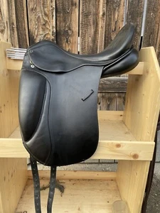 Busse Nice Connection 18“ W KW 33-34 Dressursattel - Bild 1 von 16