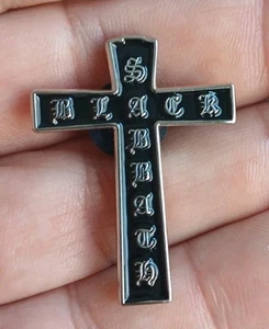BLACK SABBATH Cross Ozzy Osbourne Paranoid War Pigs Pin Anstecker Neu Metall Goth!  - Bild 1 von 2