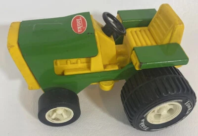 Vintage TONKA FARM TRACTOR 811002 Green  & Yellow Toy - Image 1 of 4