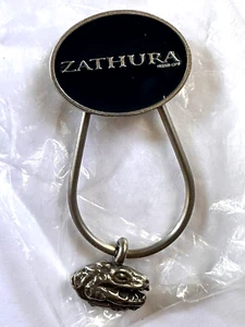 ZATHURA Key Ring Sci-Fi Movie Promo Space Adventure Alien Zorgon Silver Charm - Picture 1 of 4