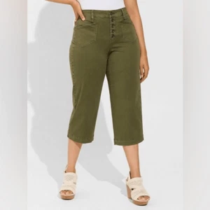 Torrid Wide Leg Stretch Twill High Rise Patch Pocket Crop Pant Size 20 NWT - Picture 1 of 12