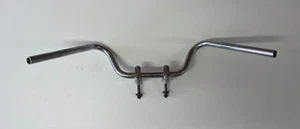 YAMAHA VIRAGO XV 535 XV535 MANUBRIO ORIGINALE STERZO OEM HANDLEBAR RISER - Imagen 1 de 2