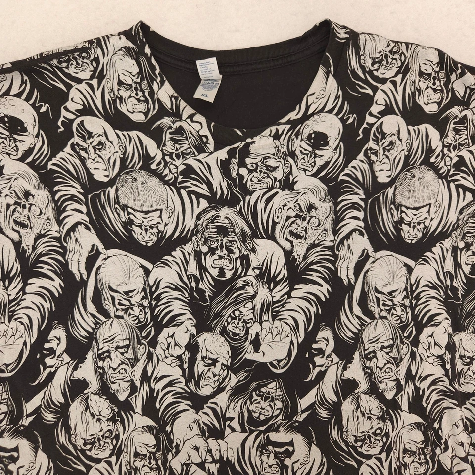 Camisa informal de cuello redondo con gráfico de manga corta Design to Humans para hombre talla XL negra Foto 1 de 4