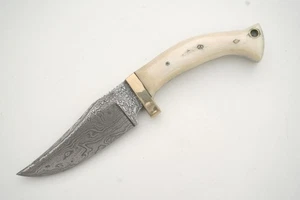 Coltello Skinner DAMASCO ACCIAIO 7,9" | Manico OSSO DI CAMMELLO | Protezione OTTONE | Caccia - Foto 1 di 11