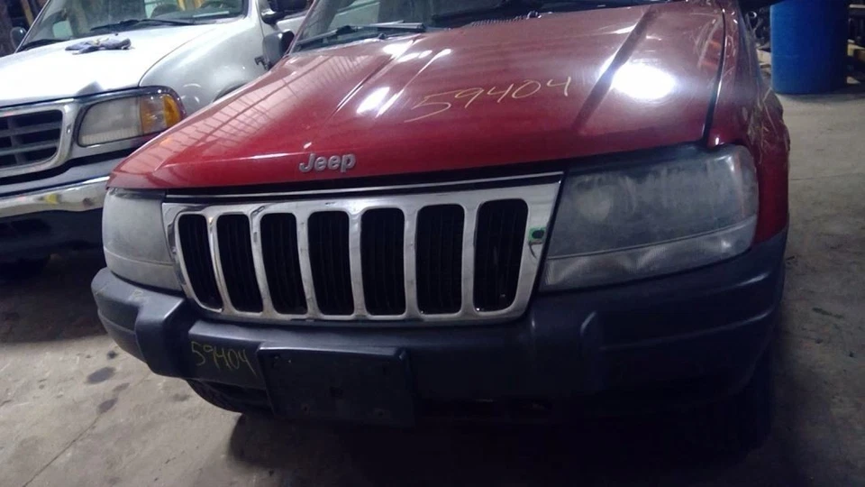 Radiator 6 Cylinder Thru 2/20/03 Fits 99-04 GRAND CHEROKEE 4233846 - Image 1 of 4