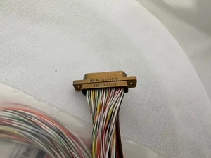 ITT Cannon MDM-51SH003B Conector y montaje de cable - Imagen 1 de 5