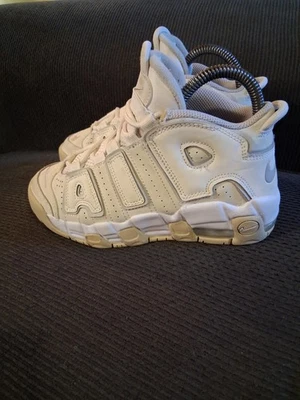 Zapatos Nike Air More Uptempo PS Talla 3Y Phantom Light Iron Ore Blanco DM1026-001 Foto 1 de 4