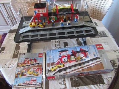 Lego 7824 Train Station gare complet dans sa boîte d'origine + notice - Photo 1/4