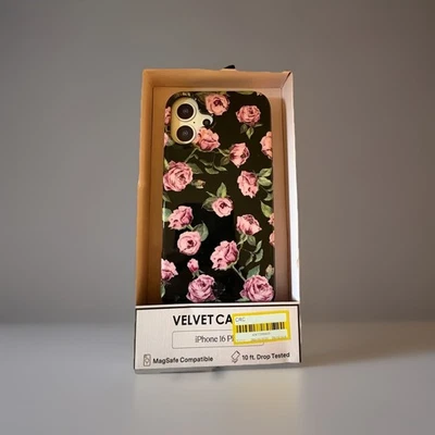 Funda MagSafe VELVET CAVIAR Apple iPhone 16 Plus - Negra y Rosa Rosa Floral Foto 1 de 2