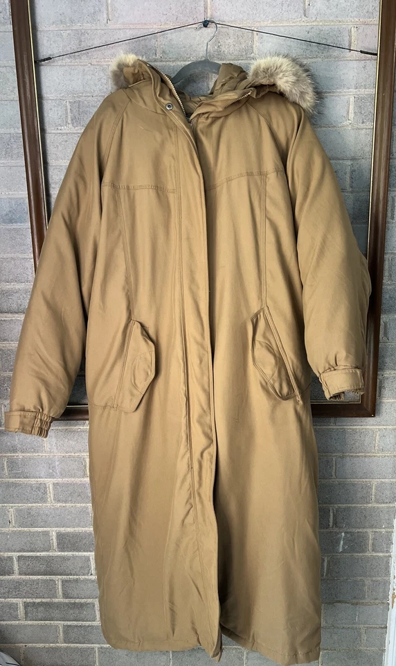 Cabela's Long Goose Down Coyote Fur Hooded Trim Coat Size XL - Image 1 of 4