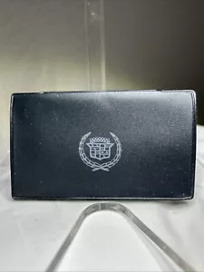 Porta llaves de repuesto Cadillac vintage de los años 80 ~ Estuche de vinilo negro OEM - Imagen 1 de 5