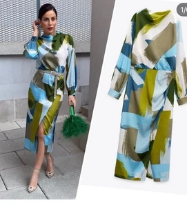 Zara Midikleid Mehrfarbig Bedruckt Langarm Medium Neu mit Etikett - Bild 1 von 13