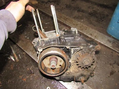 Suzuki dr400 1980 extremo inferior cárteres transmisión embrague motor Foto 1 de 2