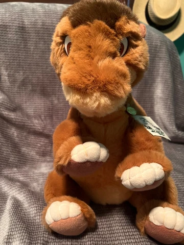 Vintage LITTLE FOOT The Land Before Time W/ RARE PROTOTYPE TAG JC Penny GUND Cover