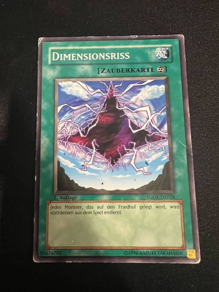 Dimensional Fissure German Common SDDE-EN028 DE028 Moderate Play Yugioh - Image 1 of 1