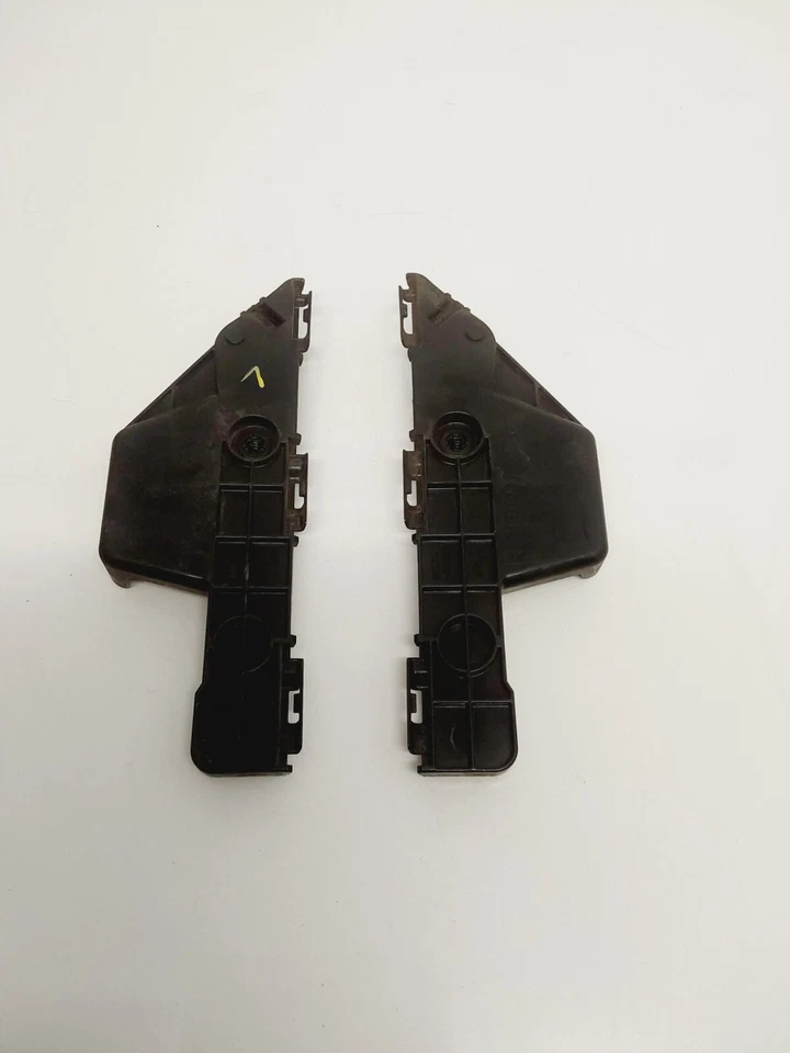 Toyota Highlander 2009 parachoques trasero soporte de retención OEM Foto 1 de 4