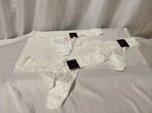 Lot Of 3 Pcs Thong Panties Women's Intimates Sleep wear Bikini Size M/L . Lot MM - Picture 1 of 4