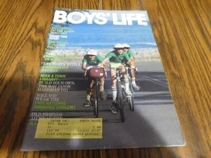 Boys' Life Magazine 1984 Tim Hinz Bicycle Racing / Bike Hiking - Imagen 1 de 4