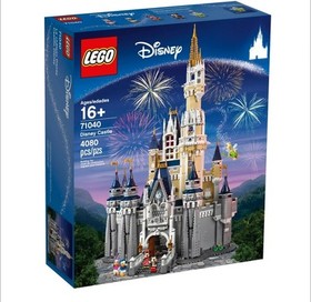 LEGO 71040 Disney Castle NEW Sealed RETIRED Disneyworld Mickey Tinkerbell