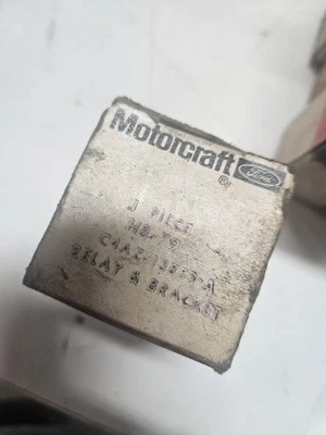 Nuevo Relé de bocina Ford Autolite Littelfuse C4AZ-13853-A Mustang Galaxie Mercury Nuevo de Lote Antiguo Foto 1 de 3