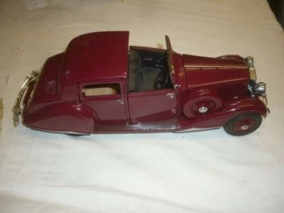 Danbury Mint 1938 Rolls Royce Phantom II Sedanca De Ville 1/24 Diecast - Image 1 of 3