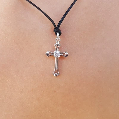 CATENINA PENDENTE CROCIFISSO GESU' ZIRCONE BRILLANTINO ARGENTO PELLE - Immagine 1 di 4