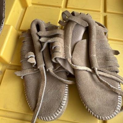 Botines con flecos para bebés mocasín talla 8 Foto 1 de 2