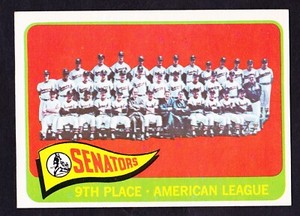1965 TOPPS #267 WASHINGTON SENATORS TEAM CARD W/GIL HODGES