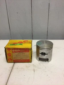 SUZUKI STANDARD PISTON 12110 18000 1211018000 T305 TC305 1968 1969 - Picture 1 of 4