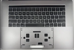 ✅A1990 MacBook Pro 15" 2018 2019 GRAY TOP CASE KEYBOARD *NO BATTERY* Grade B✅ - Picture 1 of 6