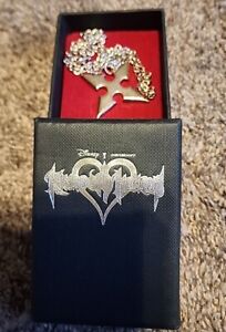 Kingdom Hearts Sora Metal Necklace Keyblade Pendant 