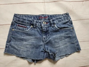 Levi's Girls Size 7 Denim Shorts Cut Off  - Picture 1 of 12