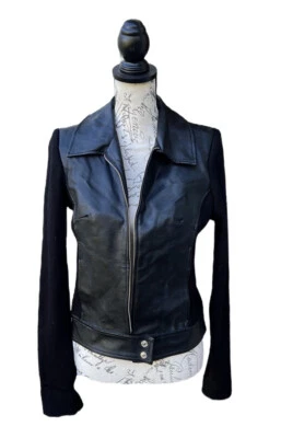 NUEVO CON ETIQUETAS RAMPAGE cuero vegano negro con mangas de punto cremallera mujer talla M Foto 1 de 4