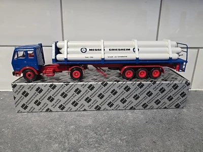 Mercedes Benz NG Conrad 3024 escala 1:50 con remolque de gasolina - Messer Griesheim Foto 1 de 4
