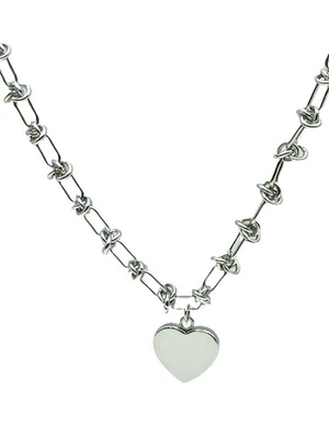 Collar de eslabones de nudo con etiqueta de corazón con cierre en forma de corazón | Acero inoxidable grado 316 Foto 1 de 4