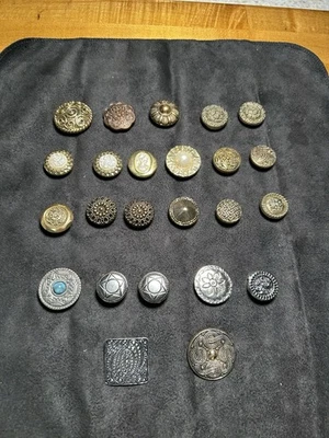 Lot 22 Vintage Snap On BUTTON COVERS Gold & Silver Tone NONY New York - Image 1 of 4