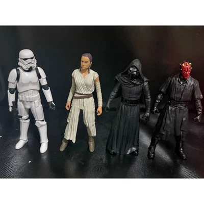 Star Wars Action Figures Lot: Stormtrooper, Rey, Kylo Ren, Darth Maul Collection - Image 1 of 4