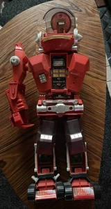1985 Matchbox Cargantua Vintage Large Toy Car Holder Case Robot Transformer Red - Picture 1 of 7