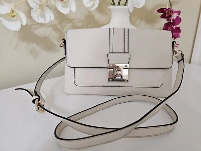 Bolso Bandolera de Cuero PU Marfil APT 9 Cartera Tono Plateado Metal Bloqueo Giratorio Foto 1 de 4