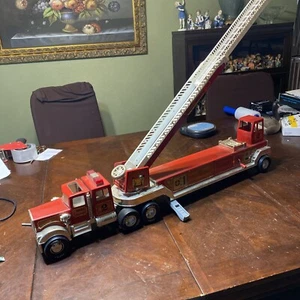 VINTAGE Tonka Fire Truck #1 Hook & Ladder 2pc Set FUNCTIONAL EUC 452932 REV A1 - Picture 1 of 24