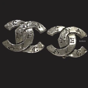 CHANEL Earring Coco Logo CC AUTH Silver kenkenjp Vintage Rare Clip on 2.7x2.2cm - Picture 1 of 18