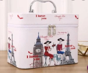 Nuevo Estuche Tren Cosmético Paris I Love You Blanco con Espejo 8.25"x5"x 5.5" - Imagen 1 de 1