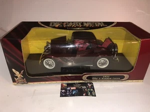 1:18 scale 1932 Ford 3-Window Coupe Yat Ming Road Signature series Plum - Picture 1 of 12