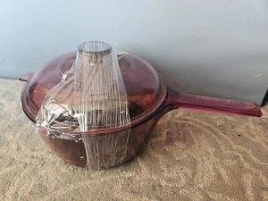 Vtg Pyrex Vision Corningware Cranberry Casserole With Hadle & Lid 2.5 Lt - Picture 1 of 6