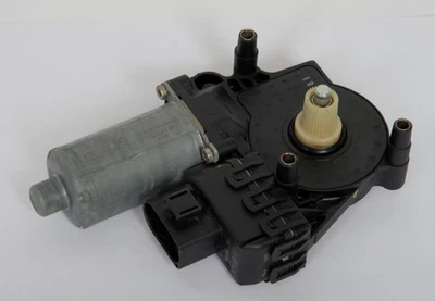 Motor ventana puerta audi a6 original. Pasajero. Trasero 4B0959802B Foto 1 de 4