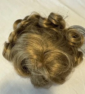 IMSCO World Of Dolls 100% Synthetic Fiber Wig Style 107084 Size 8 Never Used - Picture 1 of 4