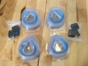 Lot 4 Philip Respironics ComfortGel Blue Cushion & Flap Petite 1070108 + Clips - Picture 1 of 1
